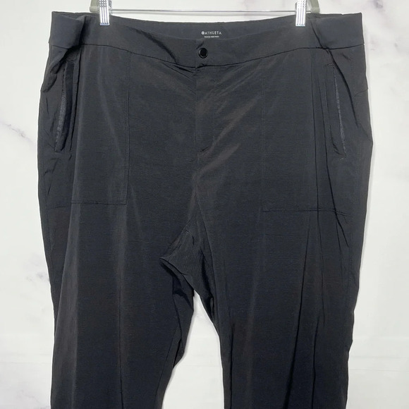 Athleta Black Trekkie Hike Pant‎ - Picture 6 of 15